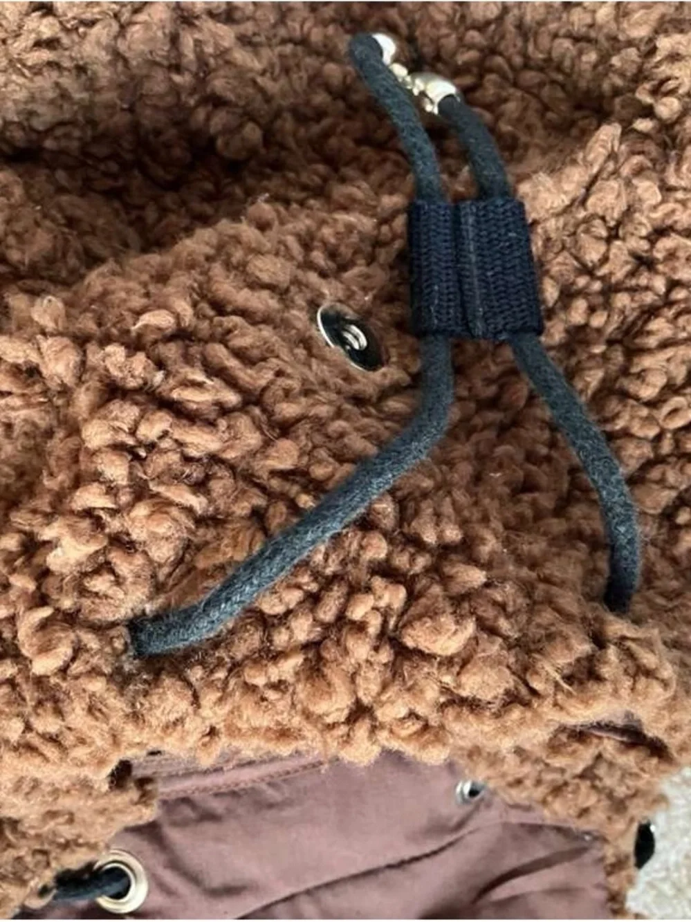 Nici soft brown